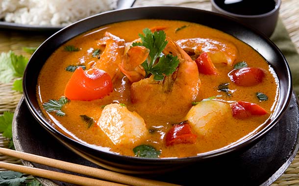 Aromatic Red Thai Seafood Curry - Bangkok Holidays