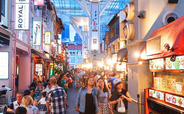 610x380-Blog-Images-Singapore---Michelin-Meal-Singapore Street Food