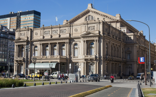 Colon opera house