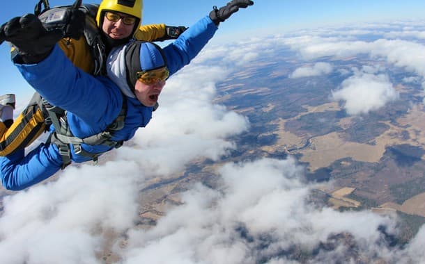 Sky Diving, NZ